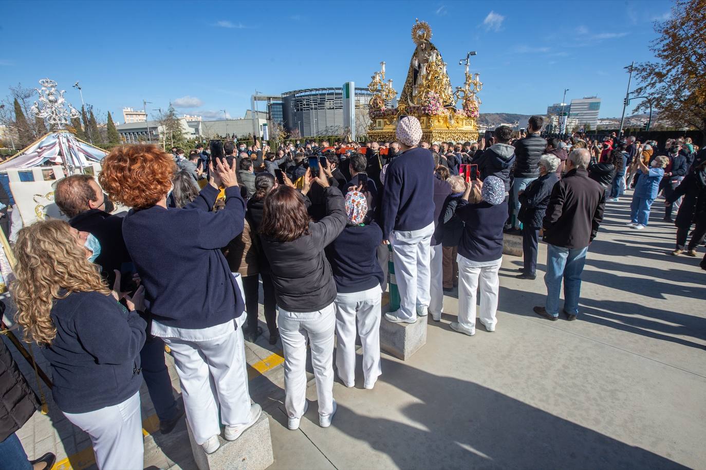 Fotos: Las imágenes de la salida extraordinaria de la Virgen de la Salud