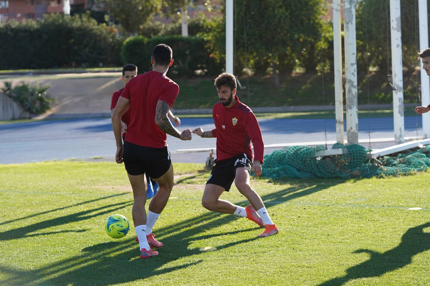 Fotos: Las imágenes del último entrenamiento del Almería