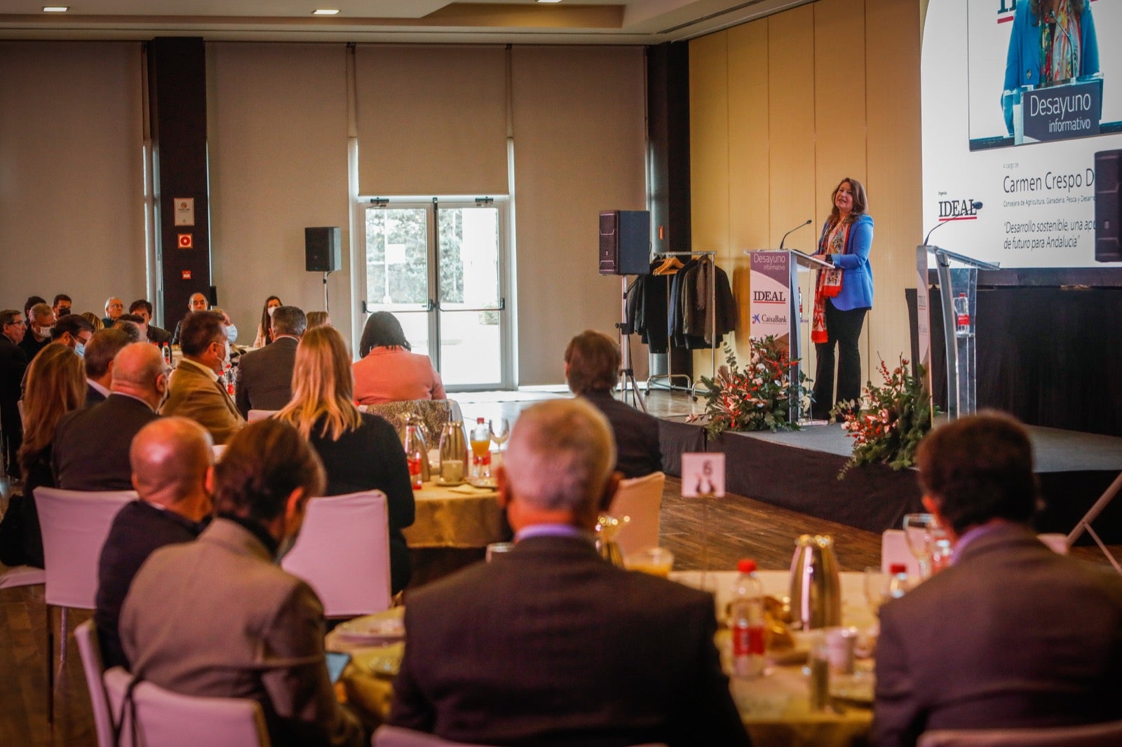 La consejera de Agricultura ha abordado este viernes los retos del sector agrícola en Granada y Andalucía