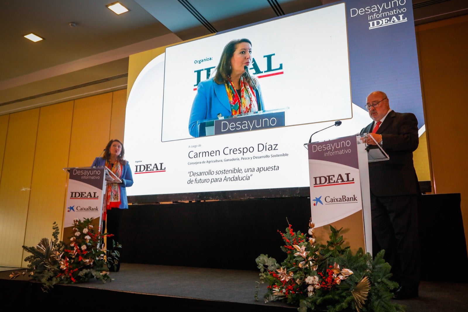 La consejera de Agricultura ha abordado este viernes los retos del sector agrícola en Granada y Andalucía