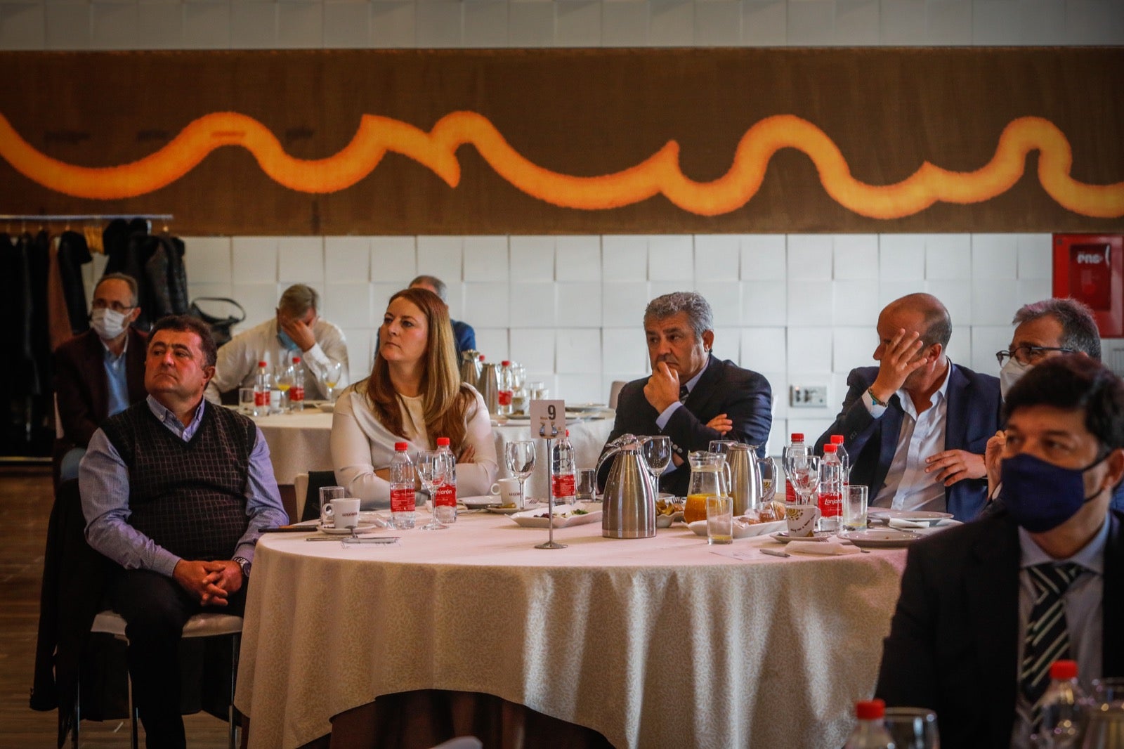 La consejera de Agricultura ha abordado este viernes los retos del sector agrícola en Granada y Andalucía