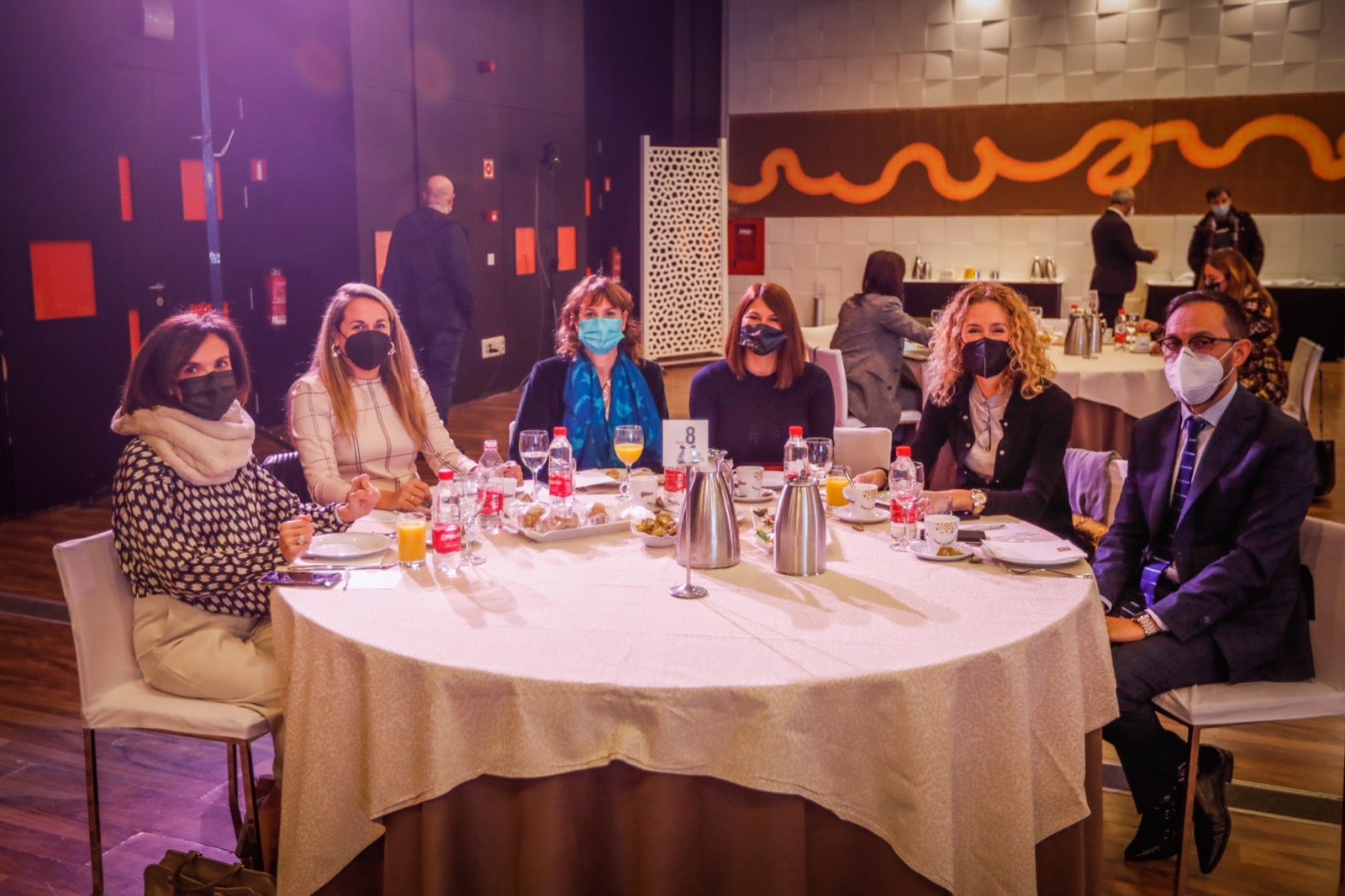 La consejera de Agricultura ha abordado este viernes los retos del sector agrícola en Granada y Andalucía