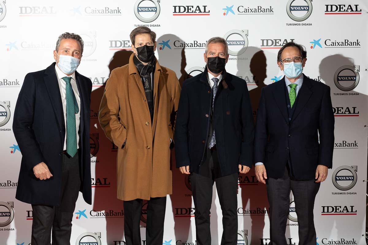 Homenajeados, autoridades e invitados en la gala de entrega de los Premios Ideales 2021.