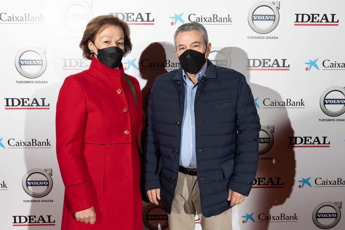 Homenajeados, autoridades e invitados en la gala de entrega de los Premios Ideales 2021.