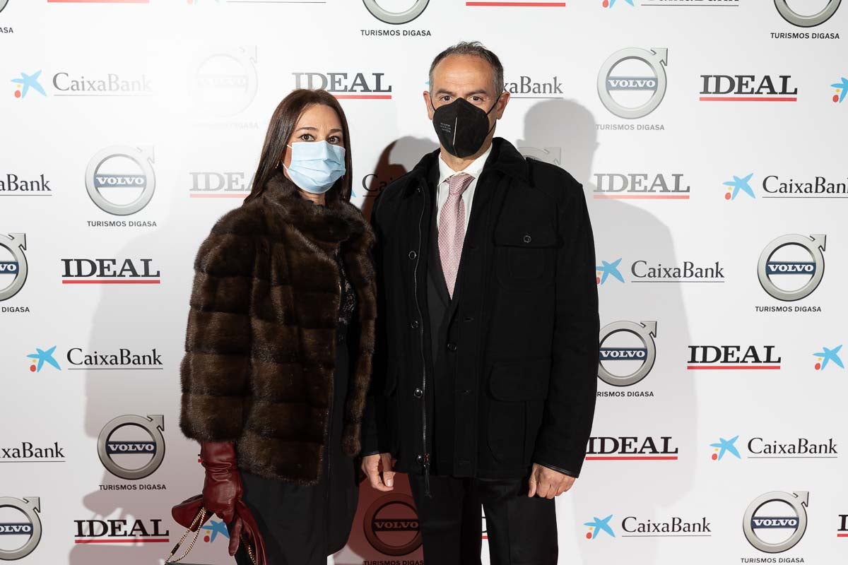 Homenajeados, autoridades e invitados en la gala de entrega de los Premios Ideales 2021.