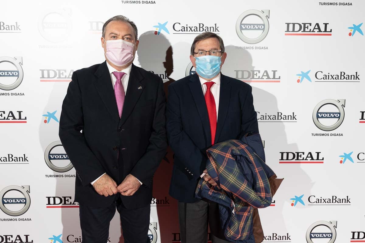 Homenajeados, autoridades e invitados en la gala de entrega de los Premios Ideales 2021.