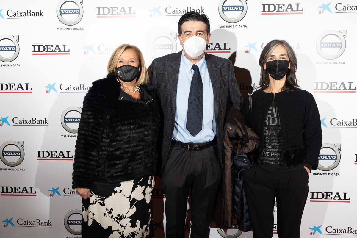 Homenajeados, autoridades e invitados en la gala de entrega de los Premios Ideales 2021.