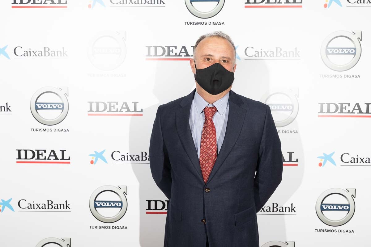 Homenajeados, autoridades e invitados en la gala de entrega de los Premios Ideales 2021.