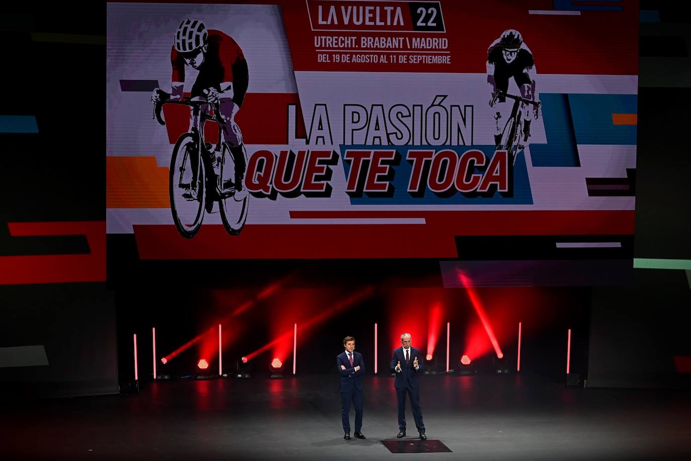 Un momento de la presentación de la Vuelta a España 2022 por parte de Perico Delgado. 