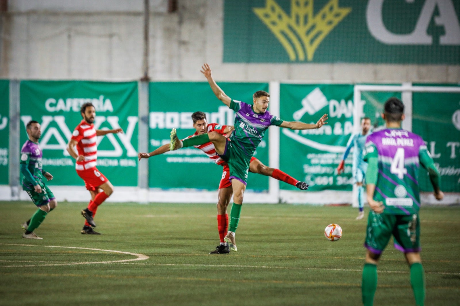 Fotos: Las mejores imágenes del Mancha Real-Granada