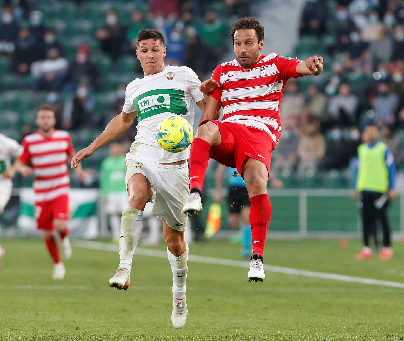 Las imágenes del partido entyre Elche y Granada