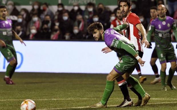 Los integrantes del Atlético Mancha Real, tras realizar ayer miércoles su sesión de entrenamiento previa al duelo de Copa del Rey. 