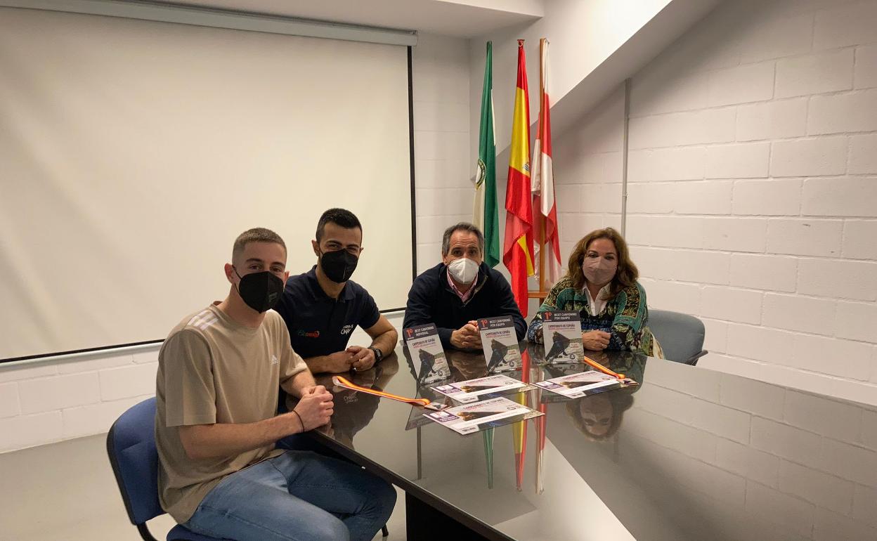 Momento de la recepción en el Patronato de Deportes.