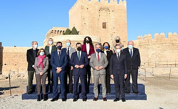 Moreno insta a los no vacunados a recibir sus dosis: «Son los nominados a acabar en el hospital»