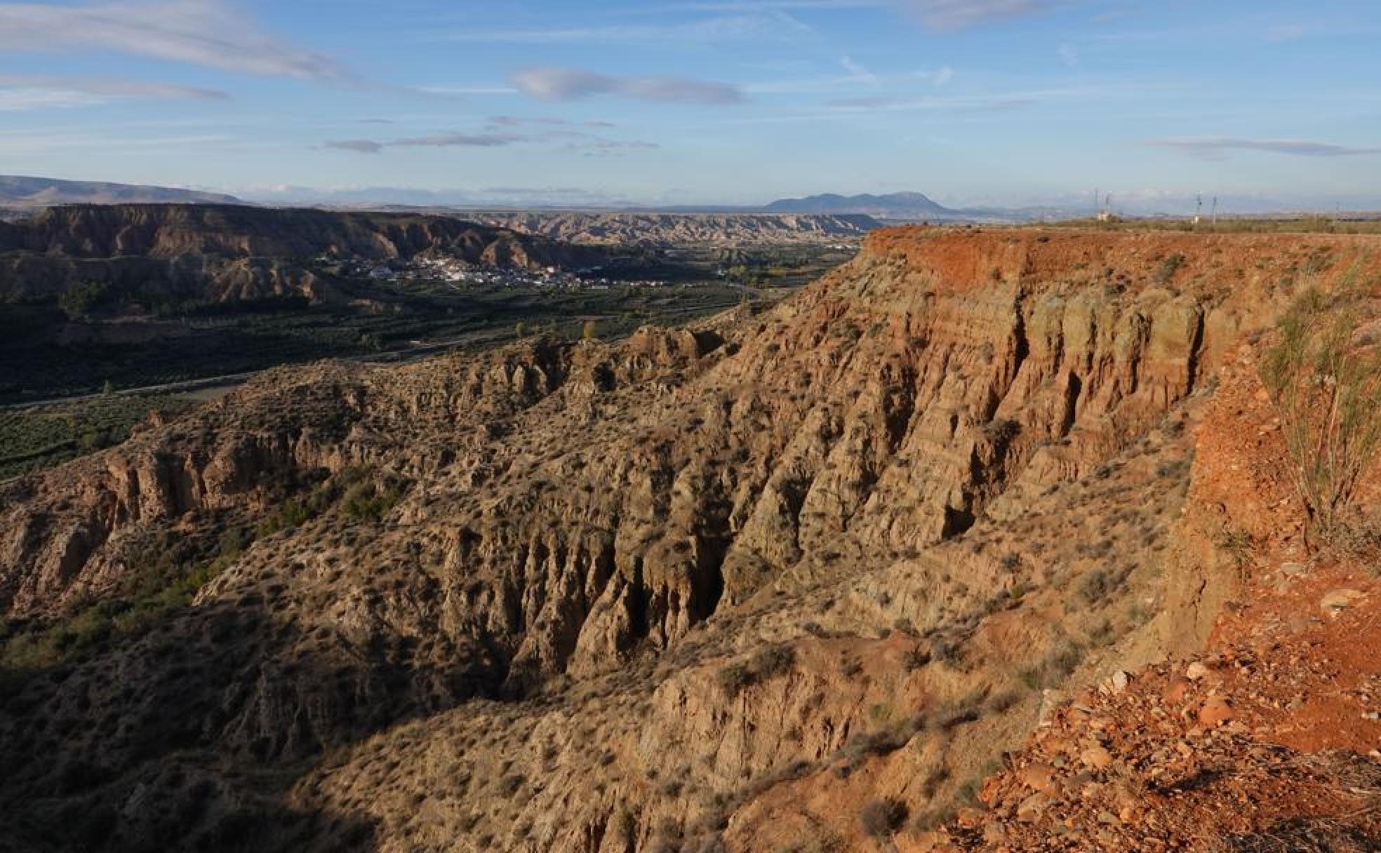 Vistas desde el mirador del Fin del Mundo, en Beas de Guadix.