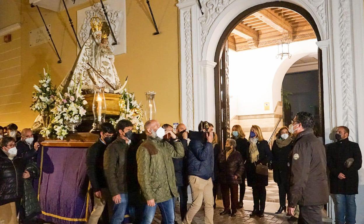 Motril rinde homenaje a su historia en la conmemoración del Día de Los Terremotos