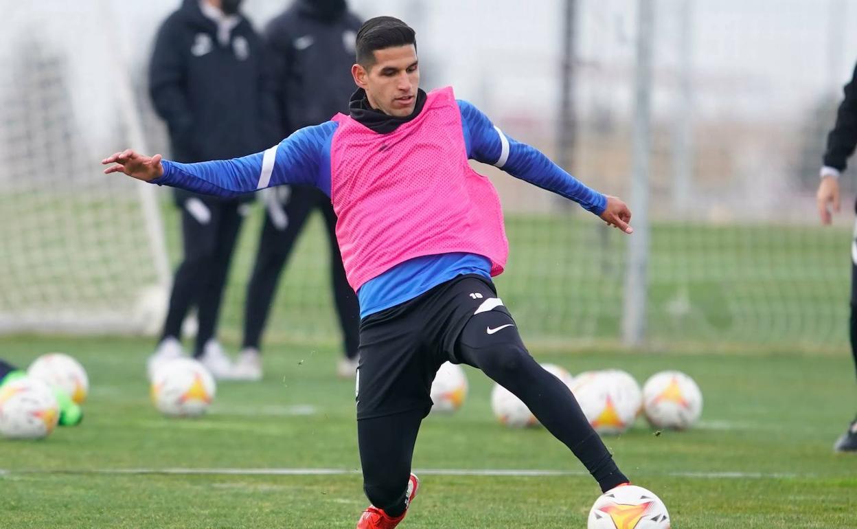 Luis Abram, en un entrenamiento. 