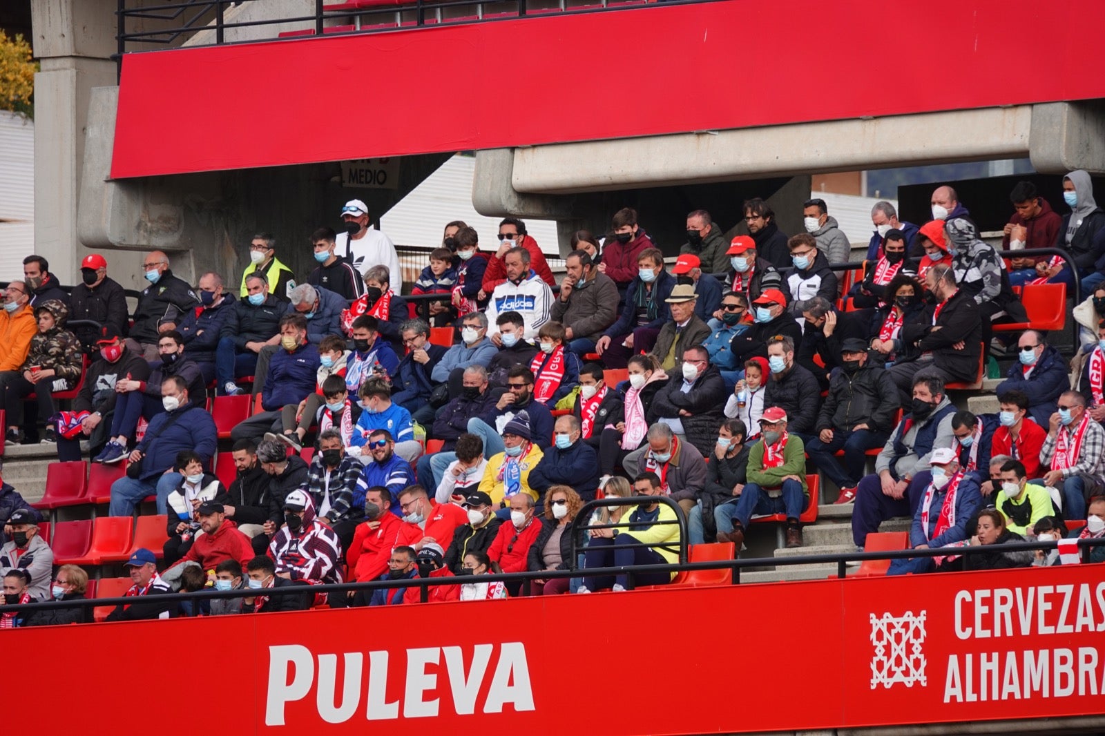 ¿Has estado en el partido entre Granada y Osasuna? Aquí puedes verte en tu localidad
