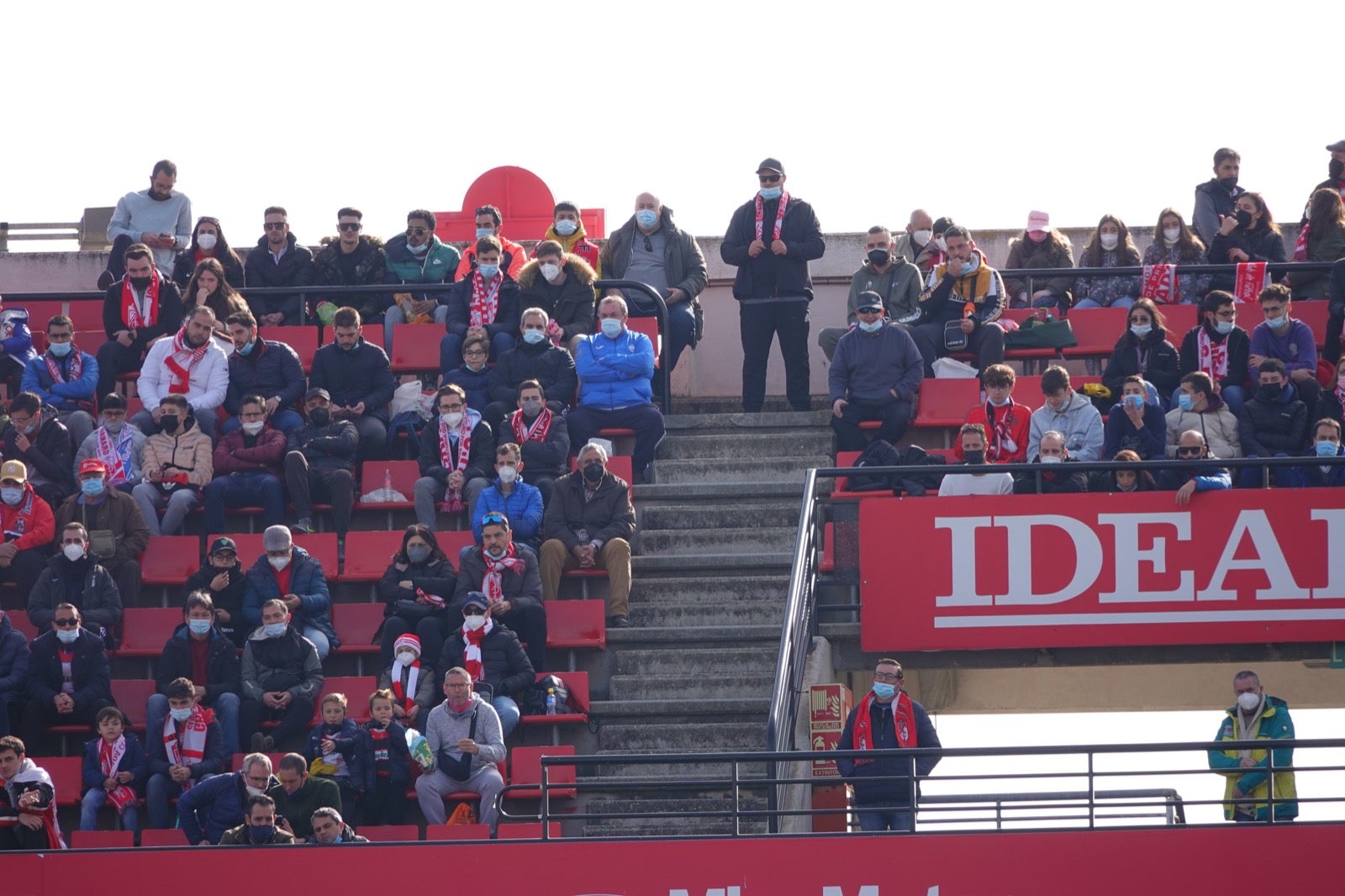¿Has estado en el partido entre Granada y Osasuna? Aquí puedes verte en tu localidad