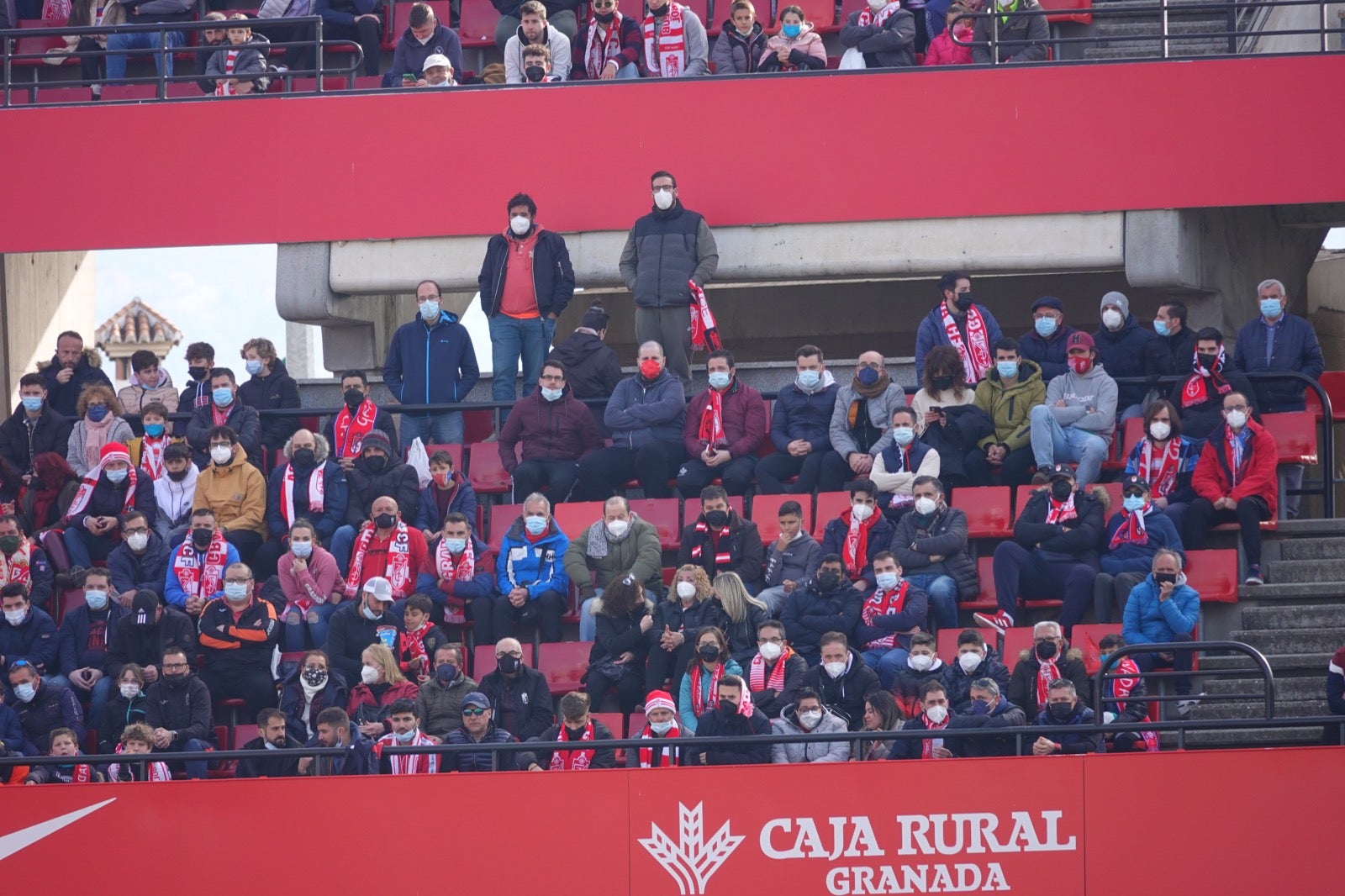 ¿Has estado en el partido entre Granada y Osasuna? Aquí puedes verte en tu localidad