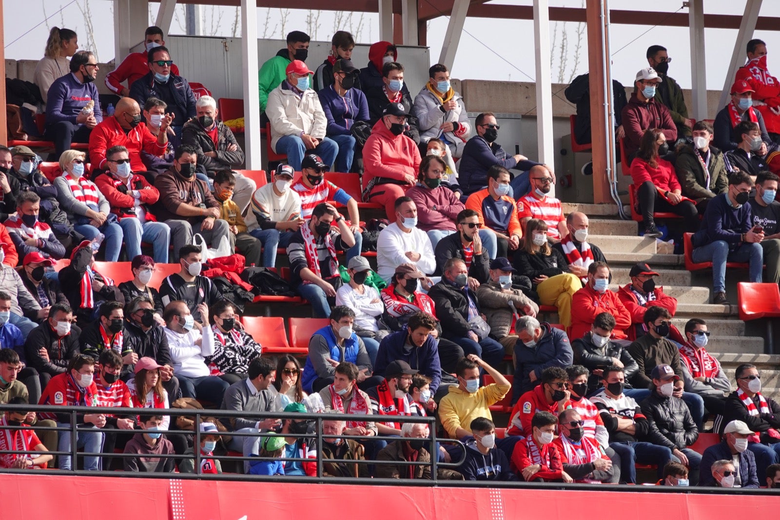 ¿Has estado en el partido entre Granada y Osasuna? Aquí puedes verte en tu localidad