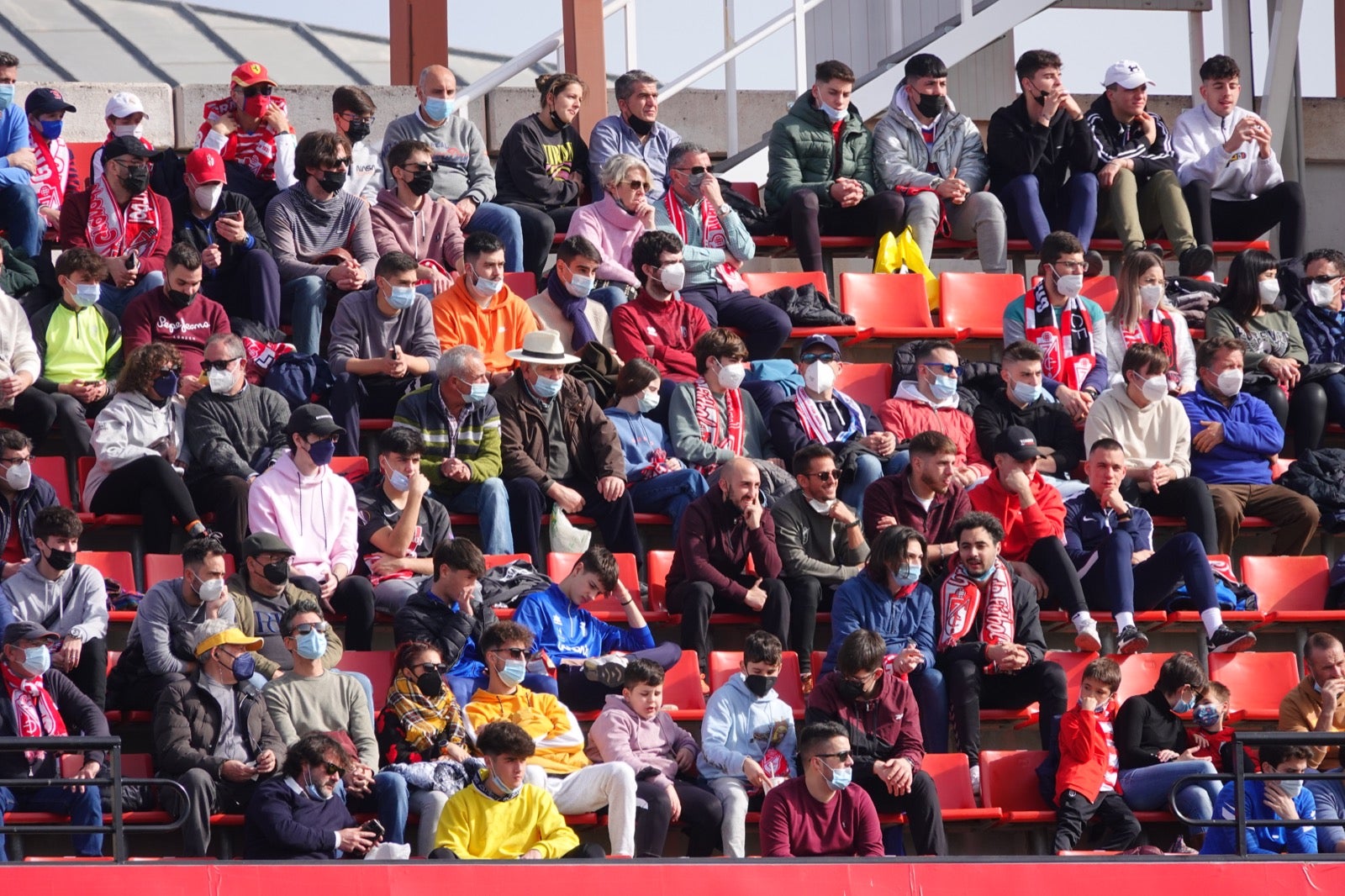 ¿Has estado en el partido entre Granada y Osasuna? Aquí puedes verte en tu localidad