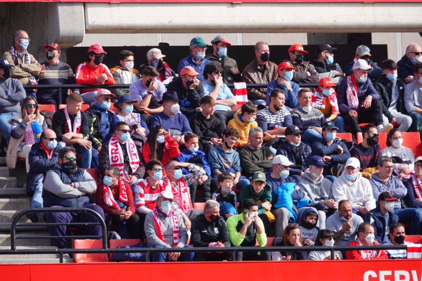 ¿Has estado en el partido entre Granada y Osasuna? Aquí puedes verte en tu localidad