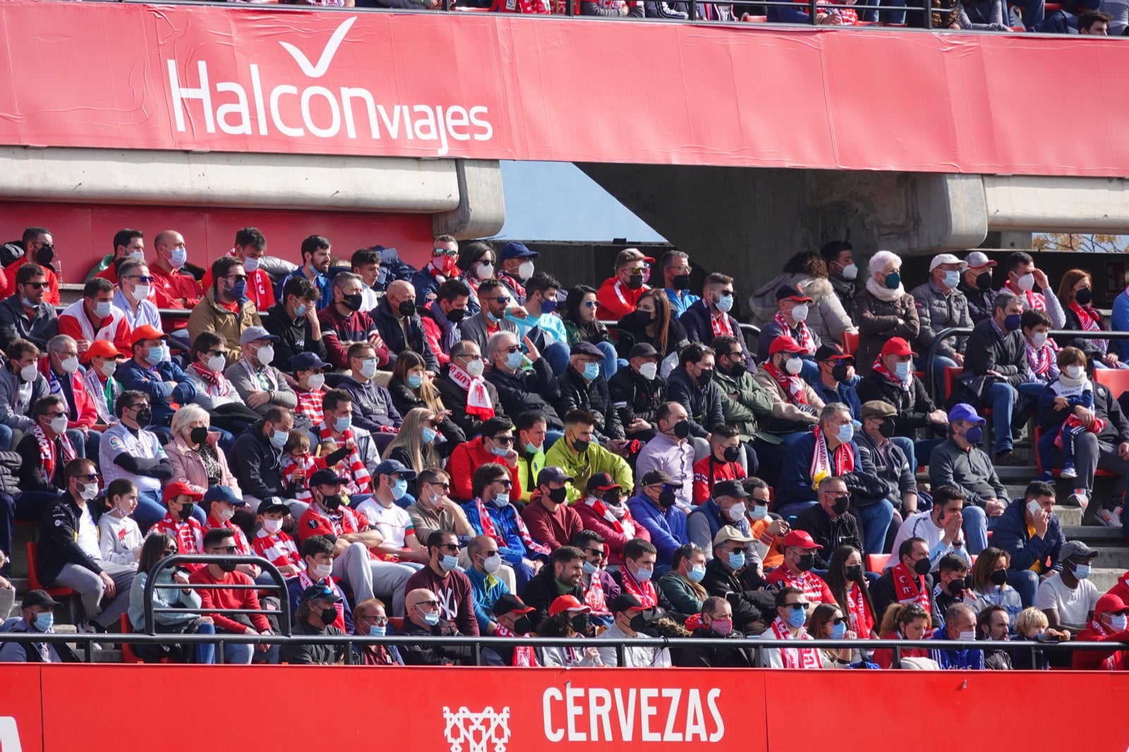 ¿Has estado en el partido entre Granada y Osasuna? Aquí puedes verte en tu localidad