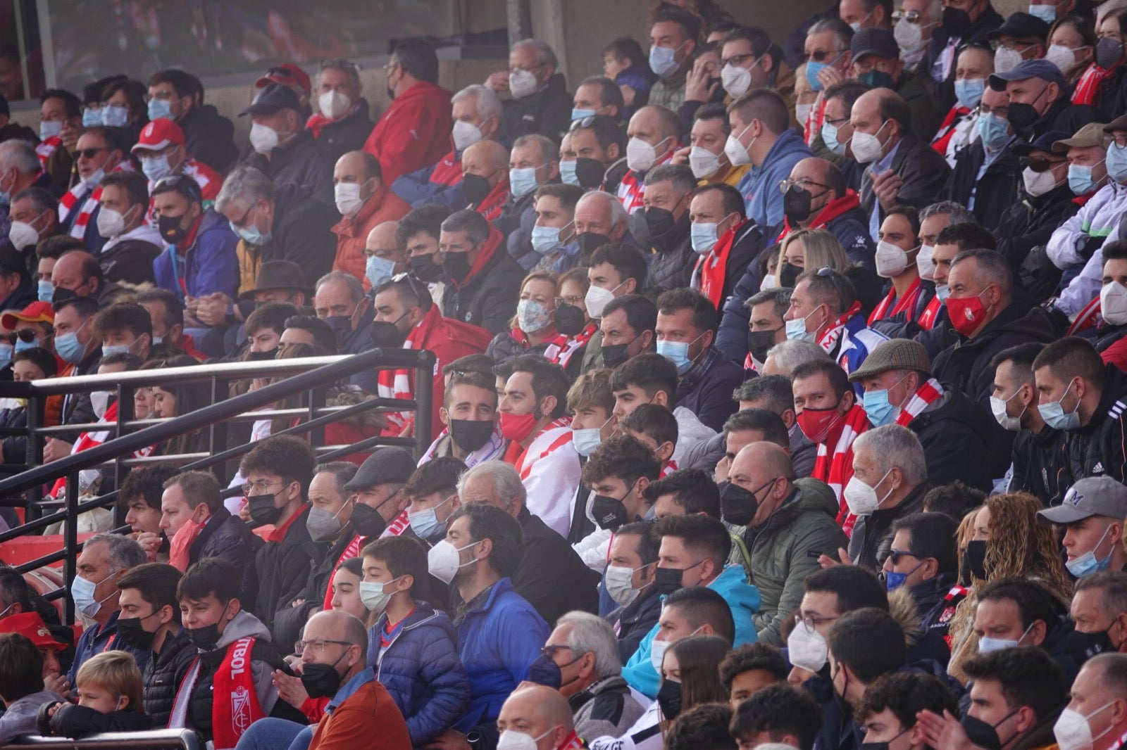 ¿Has estado en el partido entre Granada y Osasuna? Aquí puedes verte en tu localidad