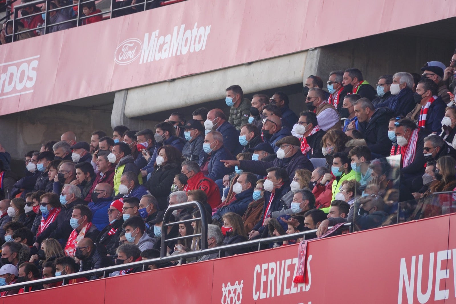 ¿Has estado en el partido entre Granada y Osasuna? Aquí puedes verte en tu localidad