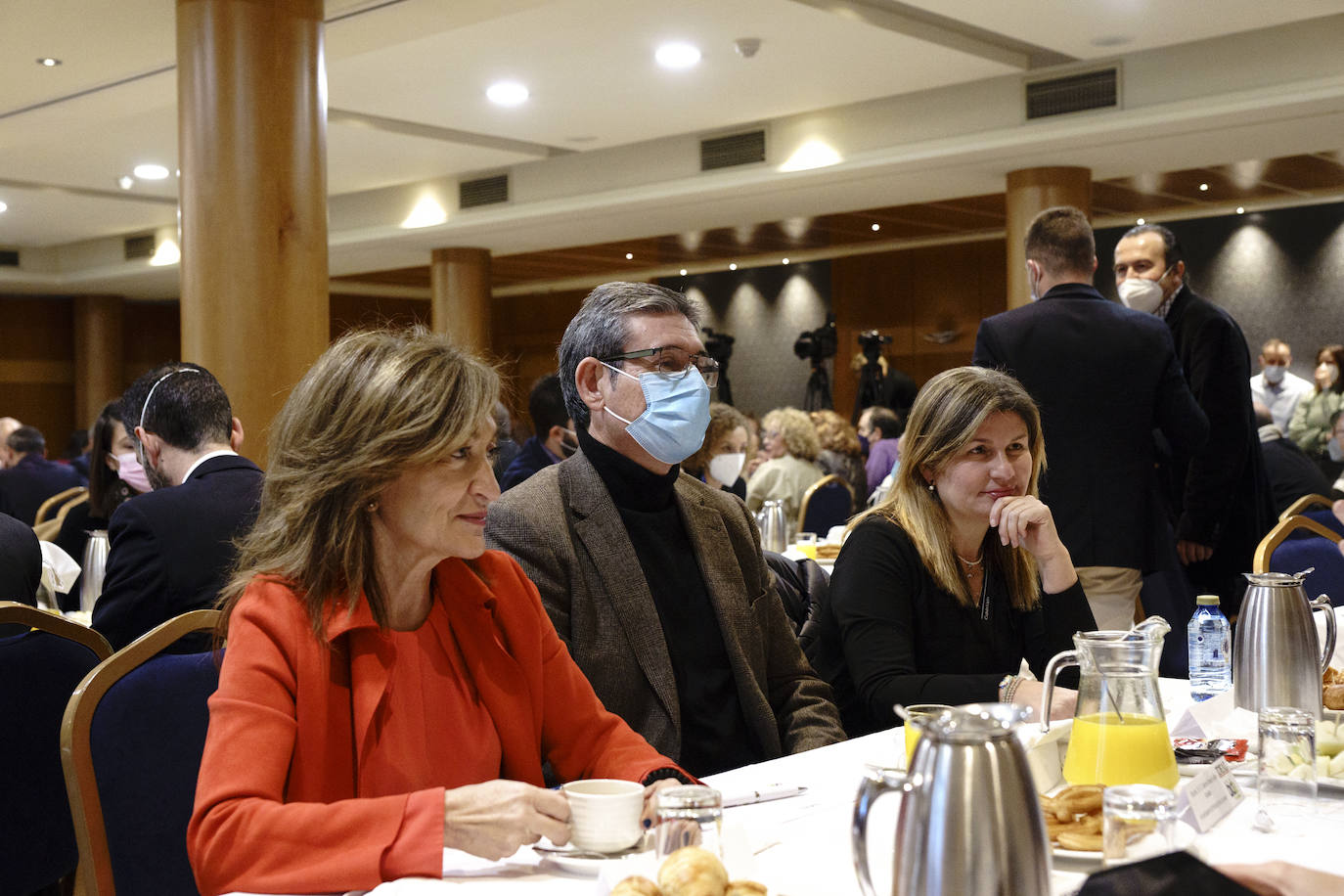 Fotos: Así ha sido el Desayuno IDEAL con el consejero de Salud, Jesús Aguirre