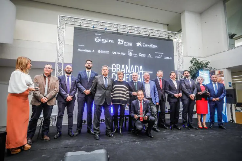 Foto de familia de los ponentes y los organizadores.