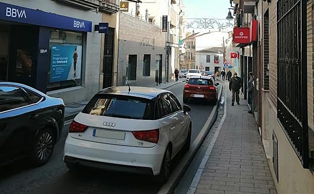 La Segunda Circunvalación de Granada llena de coches las calles de Las Gabias
