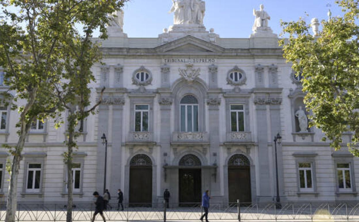 Fachada del Tribunal Supremo en Madrid. 