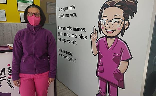 Encarni Alías, en la clínica Mi Fisio. 