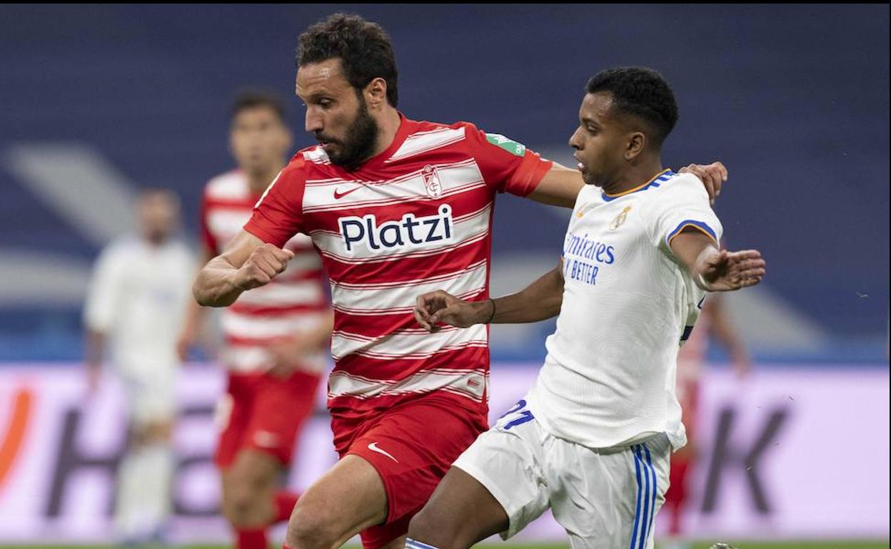 Germán se mide al brasileño Rodrygo en el Bernabeéu. 