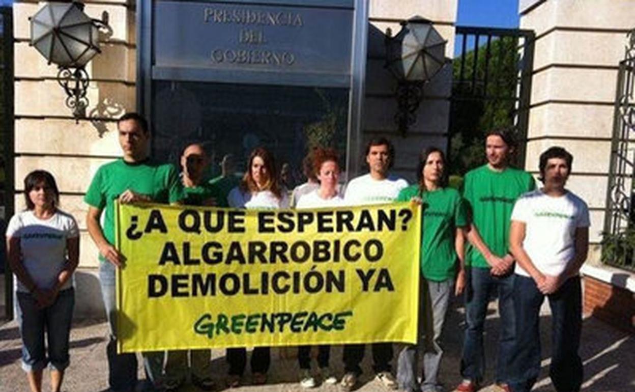 Hoteles, políticos y ecologistas