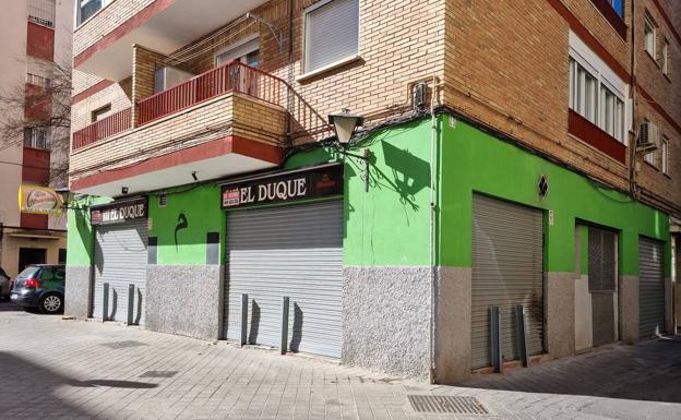 El histórico bar Duque del Zaidín, en venta desde 2020 tras 45 años de servicio