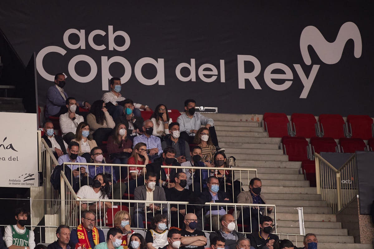 Las imágenes de las gradas del Palacio de los Deportes de Granada en el último encuentro de cuartos de final
