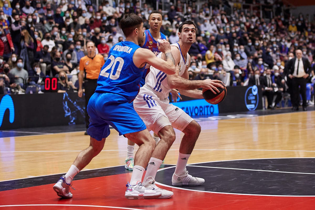 Las mejores imágenes del partido celebrado en el Palacio de los Deportes de Granada