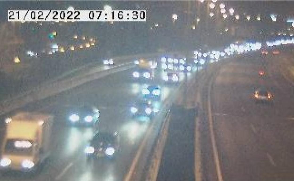 Tráfico en la Circunvalación a primera hora de este lunes