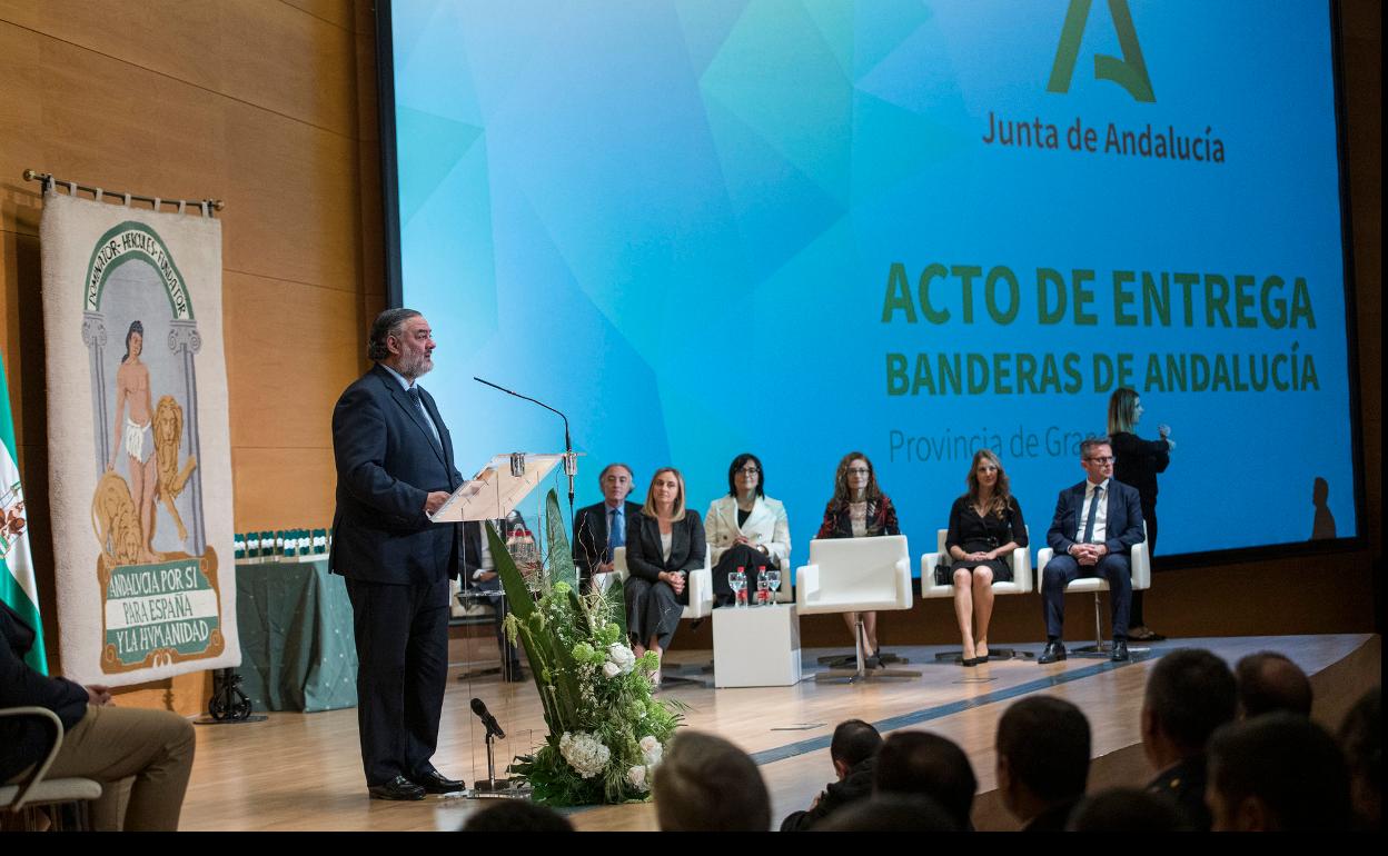 La Junta concede las 10 Banderas de Andalucía en Granada