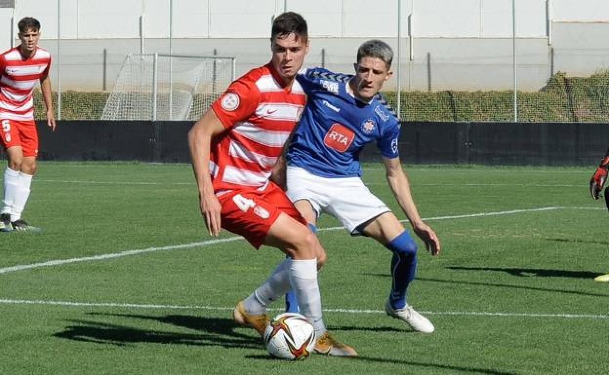 El central Sergio Barcia recuperó en Toledo su sitio en el once titular y el Recreativo volvió a enlazar otra jornada sin encajar goles. 