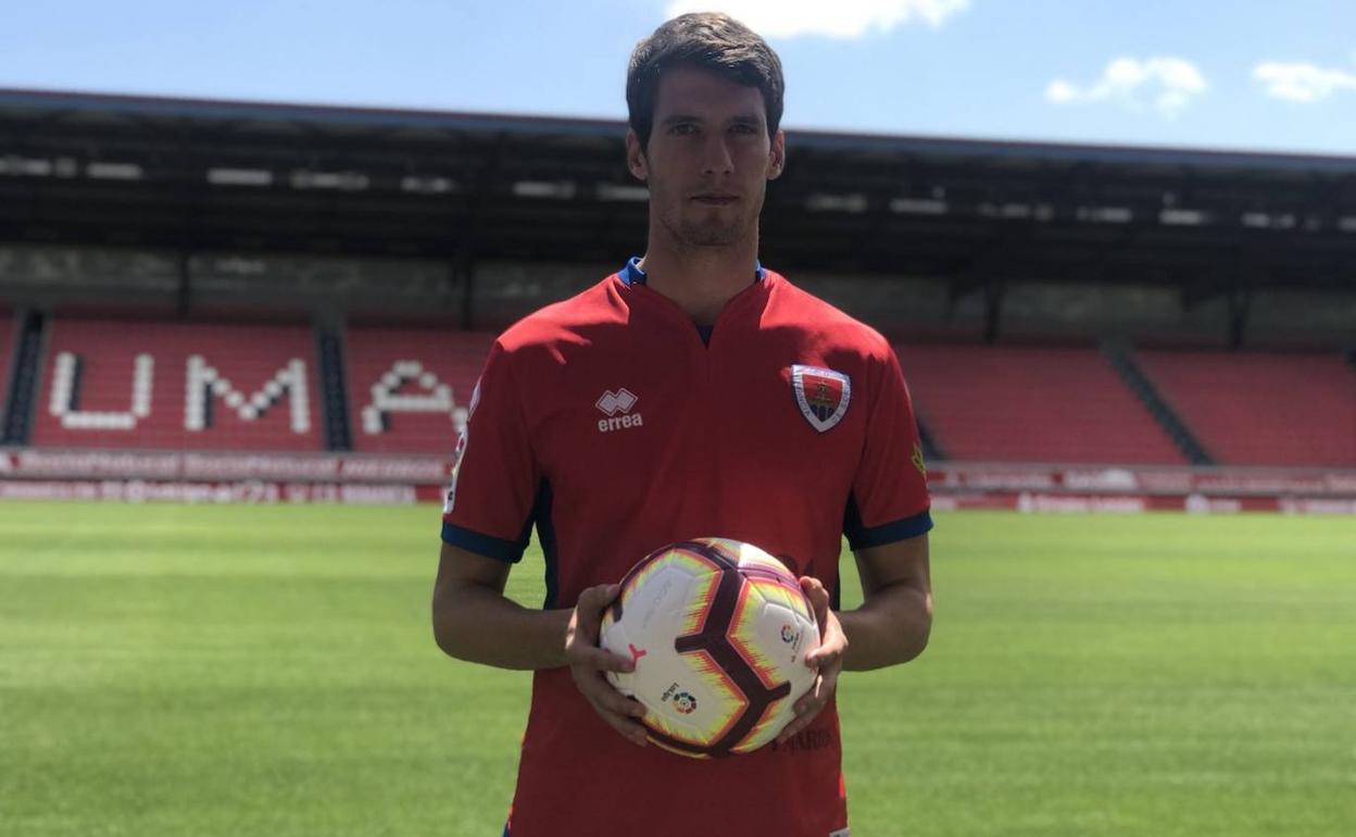 Alejandro Sanz, alias Kako, con la camiseta del equipo soriano. 