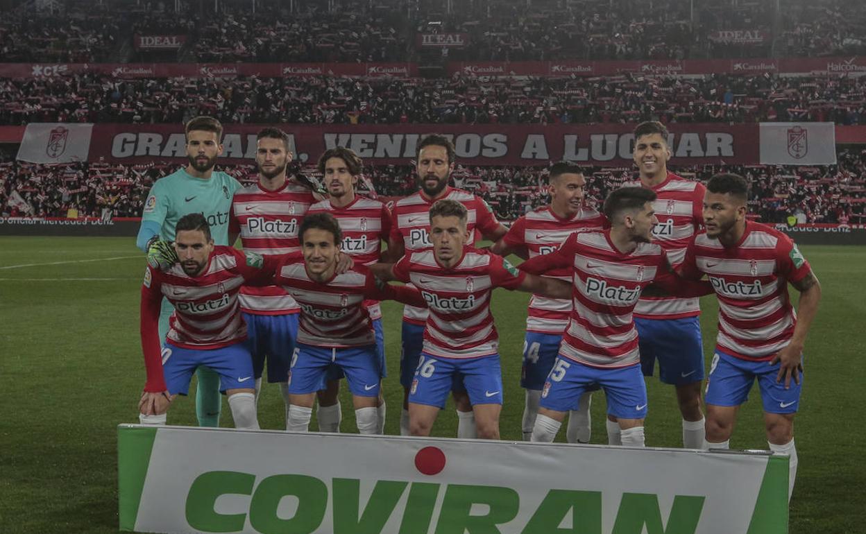 Alineación titular que se enfrentó al Cádiz. 