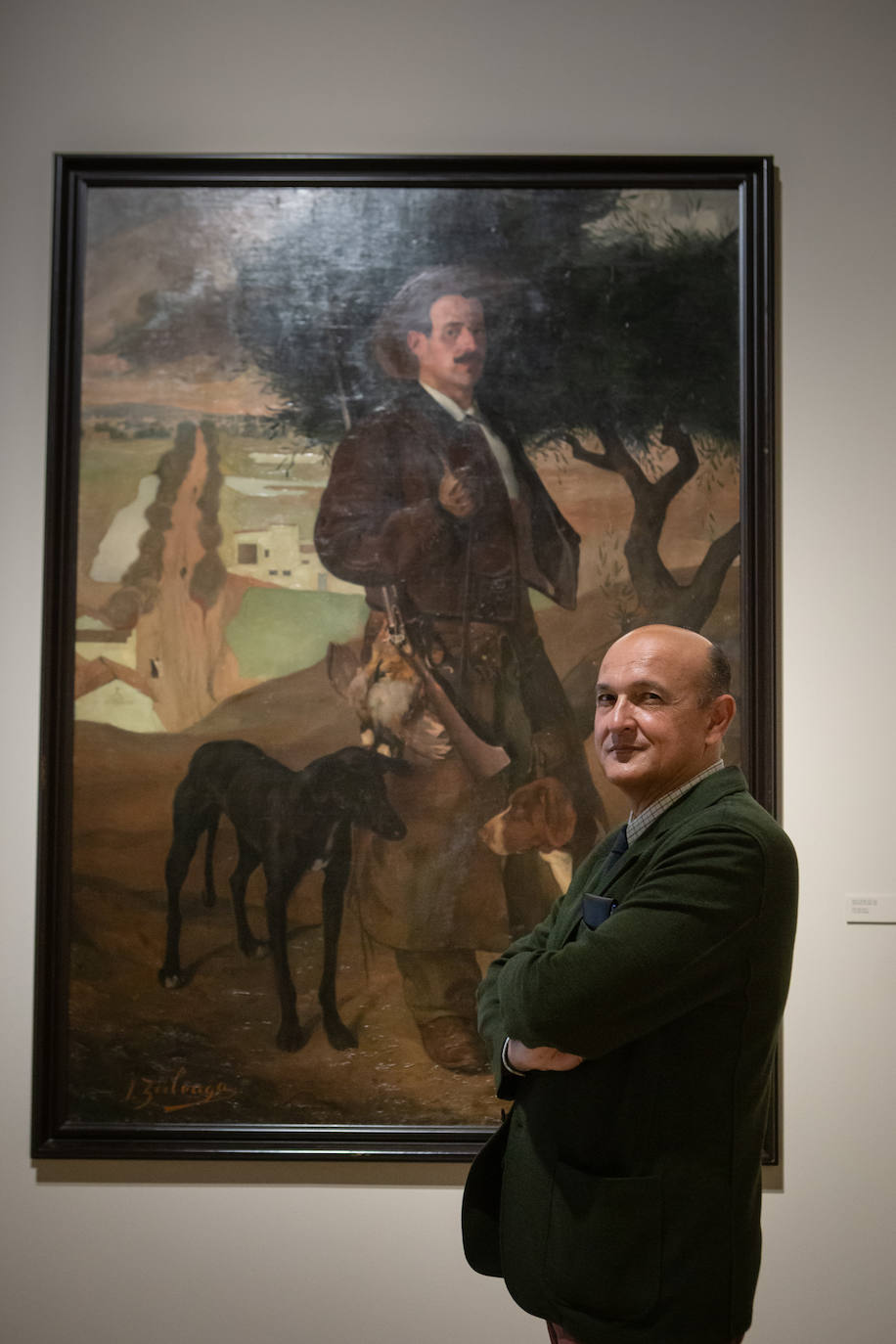 La UGR inaugura una exposición con un centenar de obras que reflejan la pasión por el mundo gitano del pintor vasco, uno de los artífices del Concurso de Cante Jondo de 1922