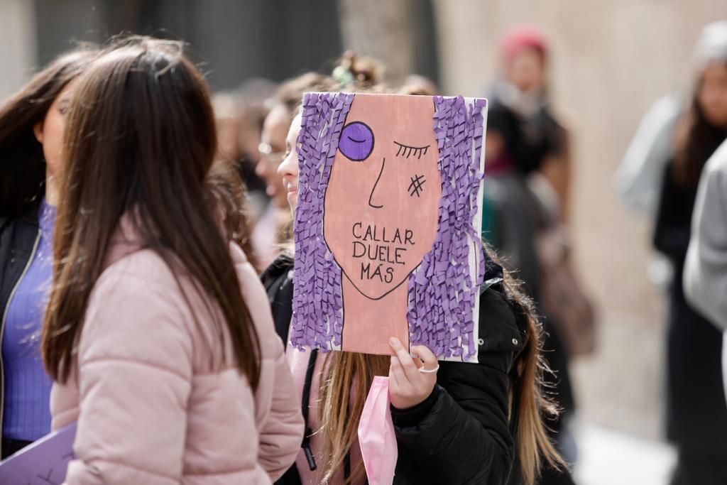 Fotos: El 8M vuelve a las calles de Granada