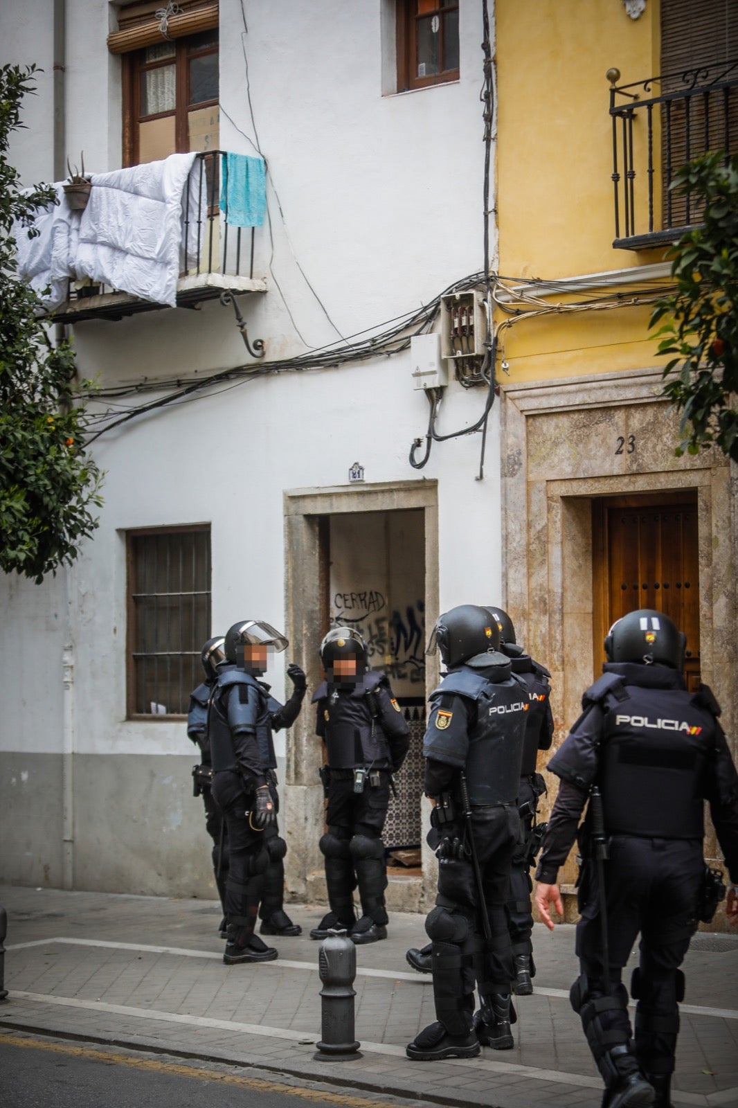 Desalojo de una casa okupa en el Realejo