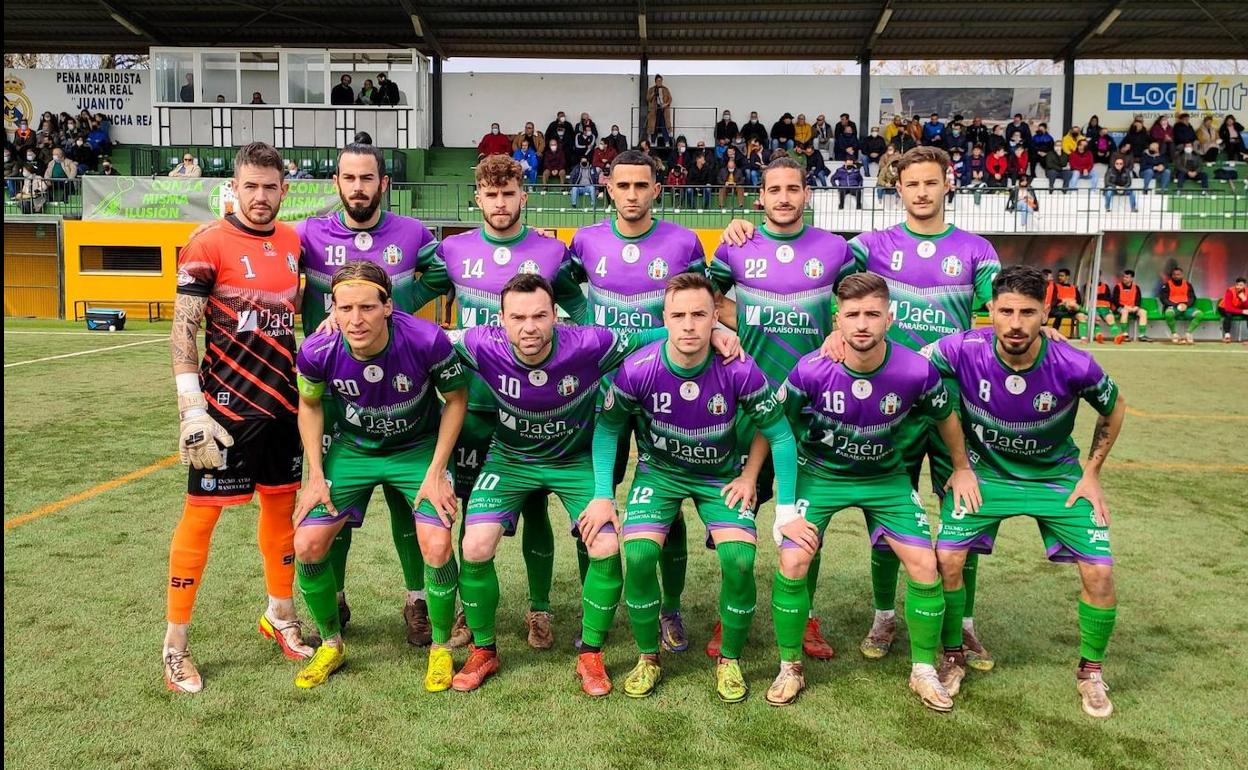 Once inicial del Atlético Mancha Real en el partido disputado en el Alzira en La Juventud. 