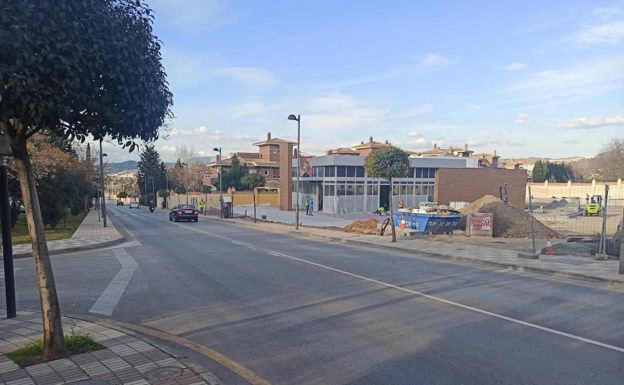 Las obras del nuevo restaurante, que se ubicará a la entrada del pueblo.